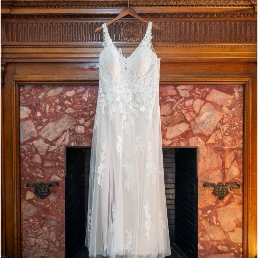 Calanthe Wedding Dress /  IVORY/ROSÉ/HONEY
